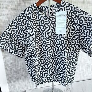Wildfang The Essential Boxy Top Black White Squiggle Patterned Top XS New! BBB